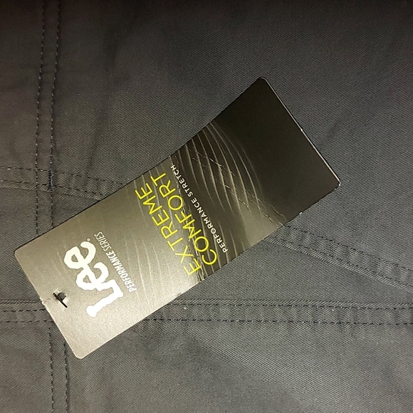 BNWT Lee Mens Big & Tall Performance Series Extreme Comfort Welt Cargo Short - Picture 7 of 11